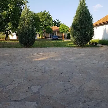 Holiday home Vikendica Lesic *